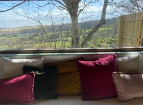 Cozy, countryside cabin. Walks from door. EV chrg. - Image 4