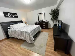 Relaxing Suite with Independent Entrance - Image 2