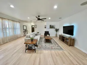 Lovely 4 bedroom home, with pool , heating pool is 45$ a day extra on request - Image 2
