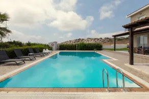 Cape Greco Palm Trees Villa - Image 3