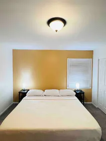 Convenient Stay near Chicago O’hare Airport - Image 3