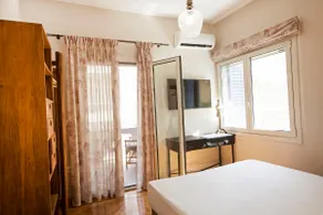 Bentzi...Boutique Apartment in Pangrati, Superior Suite (2) for 4 guests - Image 5
