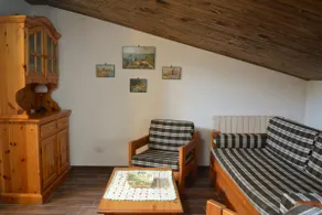 An attic in the park - Image 5