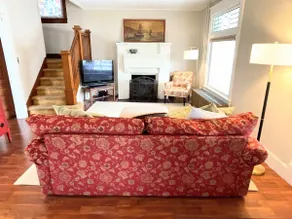 Immaculate, spacious 3 BR, near UPMC + PSU - Image 3