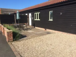 Pheasant Lodge rural Norfolk, hot tub, games room - Image 2