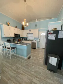 Canal/Waterfront/Boat Dock at Hook, Wine & Sinker - Image 3