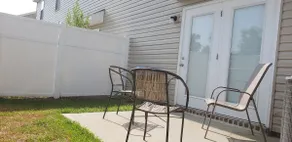 Modern, Comfortable, Spacious and Convenient - Image 3