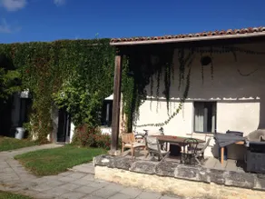 Renovated 18th century farm - Image 3