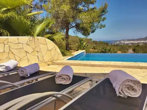 Elegant villa with seaview and pool in Sant Agusti - Image 5