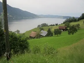 Farmhouse with fantastic lake view - Image 2