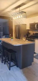 Three Bedroom Executive Home - Image 3
