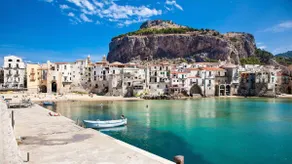Villecefalu. The terrace between sea and greenery - Image 4