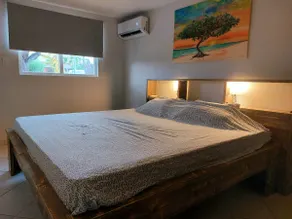 Affordable cozy and modern apartment with Patio - Image 3