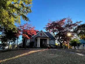 Victoria’s Peaceful House - Image 2