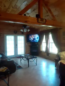 Creekside Cabin Retreat on Shaols Creek (private) - Image 5