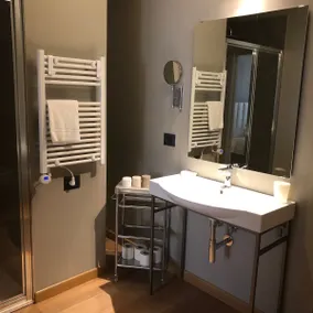 Luxury Apartment 1 - Image 4