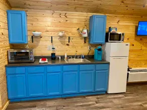 The Cabin at Fox Hollow Haven - Image 5