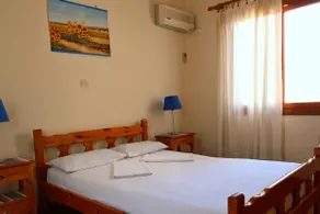 Seaview self catering apartment - Helen No 1 - Image 2