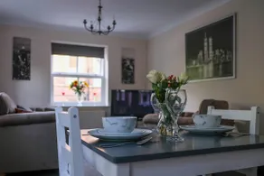 Flat 28, The Crescent - Image 3