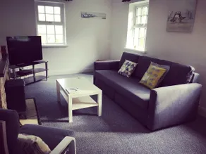 West Lodge Holiday Cottage, Beadnell - Image 3