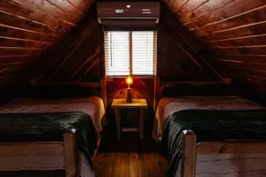 Woodland Cabin in Tunnel Hill, 3 Nights For 2! - Image 4