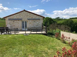 My Relaxation Break, Léaly Cottage with Private Spa, A/C - Image 5