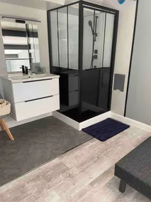 Charming small mezzanine studio with air conditioning - Image 2