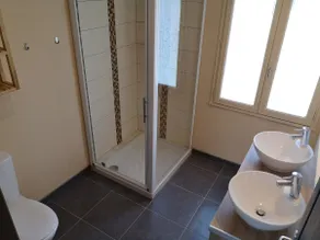 The Ocean House - Image 5