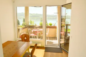 Lake apartment | Full lake view/Very close to the lake - Image 2