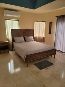 Royal Palms Villa/Retreat - Image 2