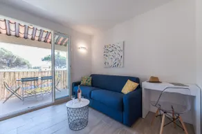 Studio Del Mar - Premium Sea View Apartment - Image 2