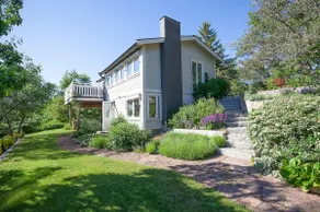 House in rural archipelago environment near Stockholm - Image 2