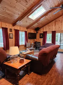 Martin’s Breezy Acres - Image 4