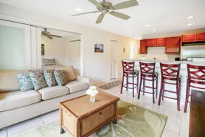 Beachfront 2 bedroom  central Kapaa - Image 5