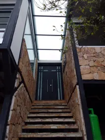 Cabin with a hot tub - Image 3