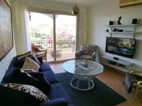 Ein Bay - cozy 2 bedrm+roof/sleeps 6/WiFi/Ensuite. - Image 2