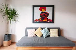 Fresh & Comfy Apartment with Full Kitchen in Roma - Image 3