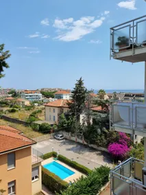 Apartment by the Sea of Andrea - Image 2
