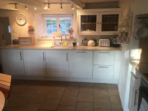 The Thatched Cottage - Image 4