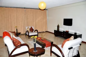 Cerenata Gardens Hotel & Suites - Image 3