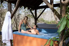Modern Mnt Home - Hot Tub + Fire Pit + Luxury 1 - Image 4