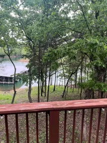 Table Rock Water Front House Spa Arcade Fire Pit - Image 5