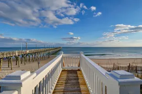 Hot tub, Beach Front, Private, Walk to Restaurants - Image 2