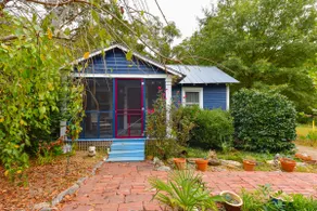 Chicopee Rose Cottage - Pet & Family Friendly, Back Deck, Near Downtown & UGA - Image 2