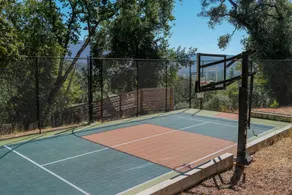 Family Fun in Glen Ellen: Pool, Hot Tub & Pickleball! - Image 3