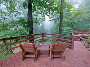 Falling Pines Historic Cabin - Image 5