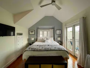 #CozyBluffs #OakBluffs #EastChop 1 BD, 1.5 bath home-Walk to Town-Ferries-Beach! - Image 4