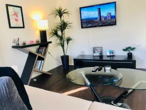 Perfectly Located APT — Just Steps from the Beach - Image 2