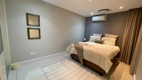Sunrise Apartment by the Beach - Image 4