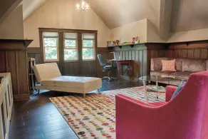 The Byrnebury Loft - Image 5